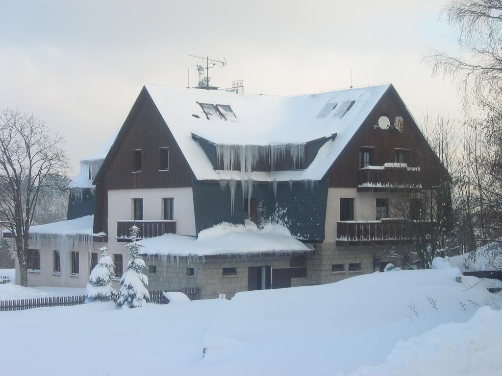 Hotel Na Vyhlidce Kořenov Esterno foto