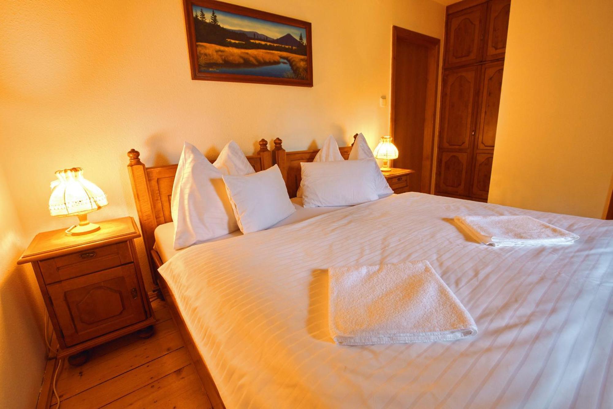 Hotel Na Vyhlidce Kořenov Esterno foto