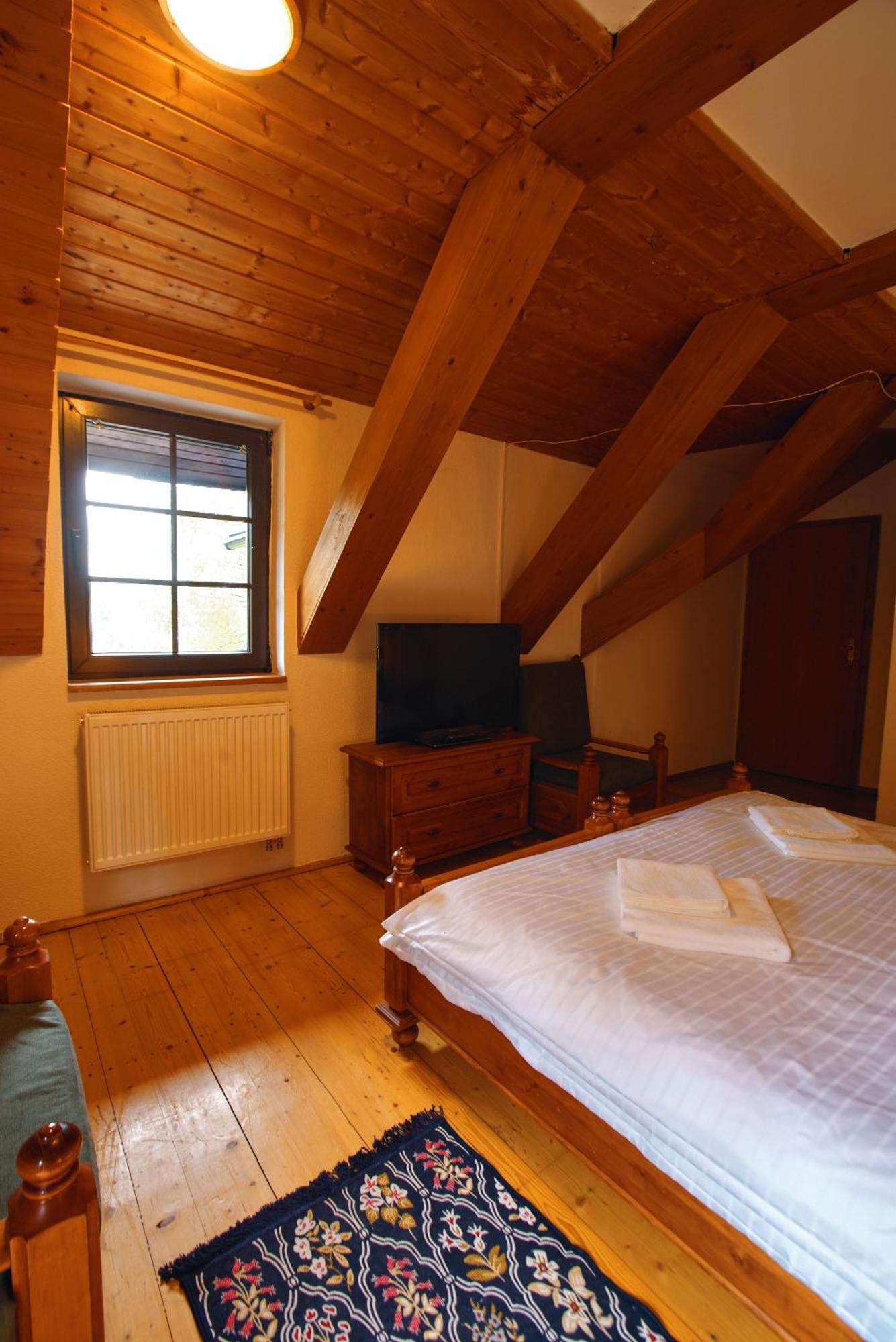 Hotel Na Vyhlidce Kořenov Esterno foto