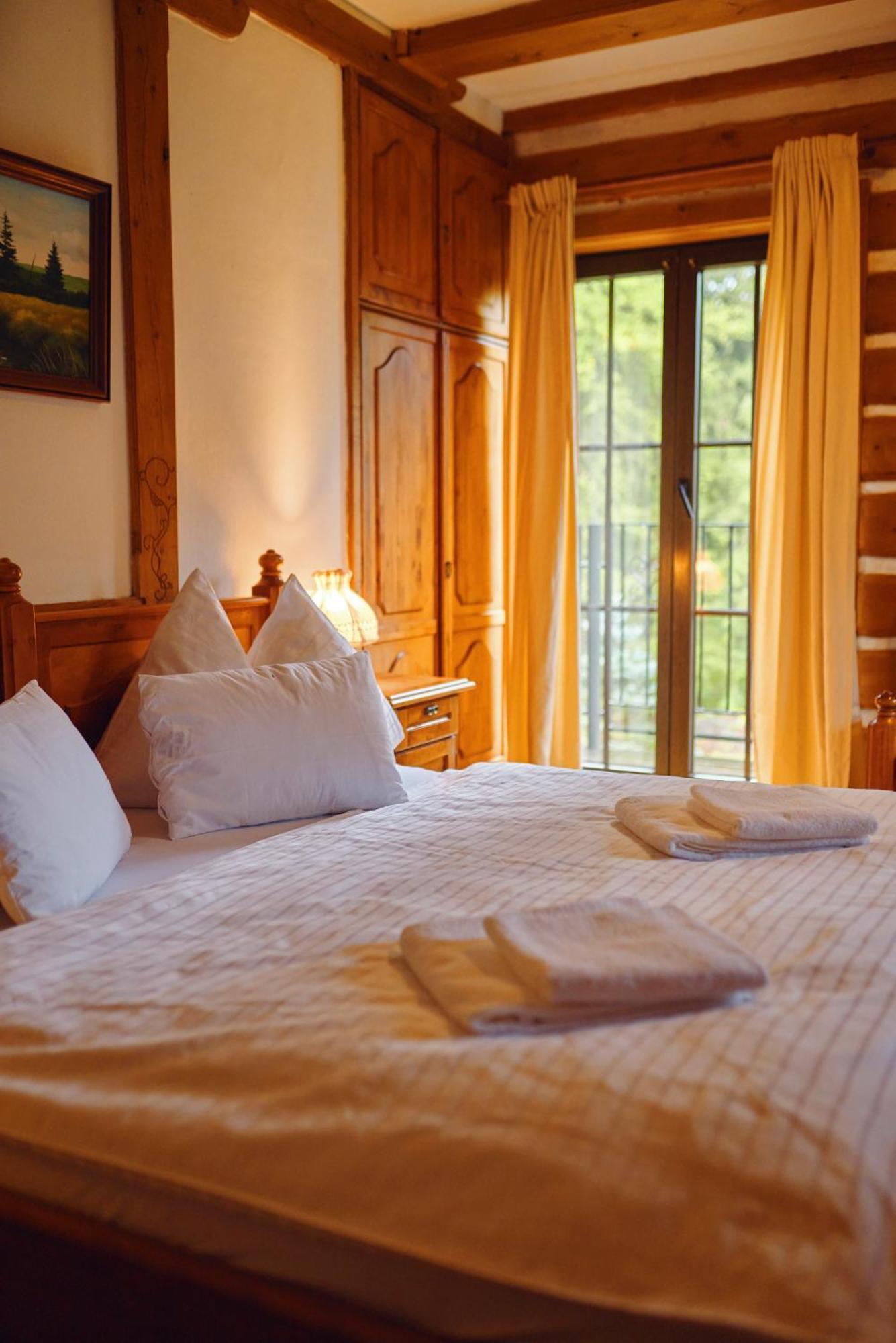 Hotel Na Vyhlidce Kořenov Esterno foto