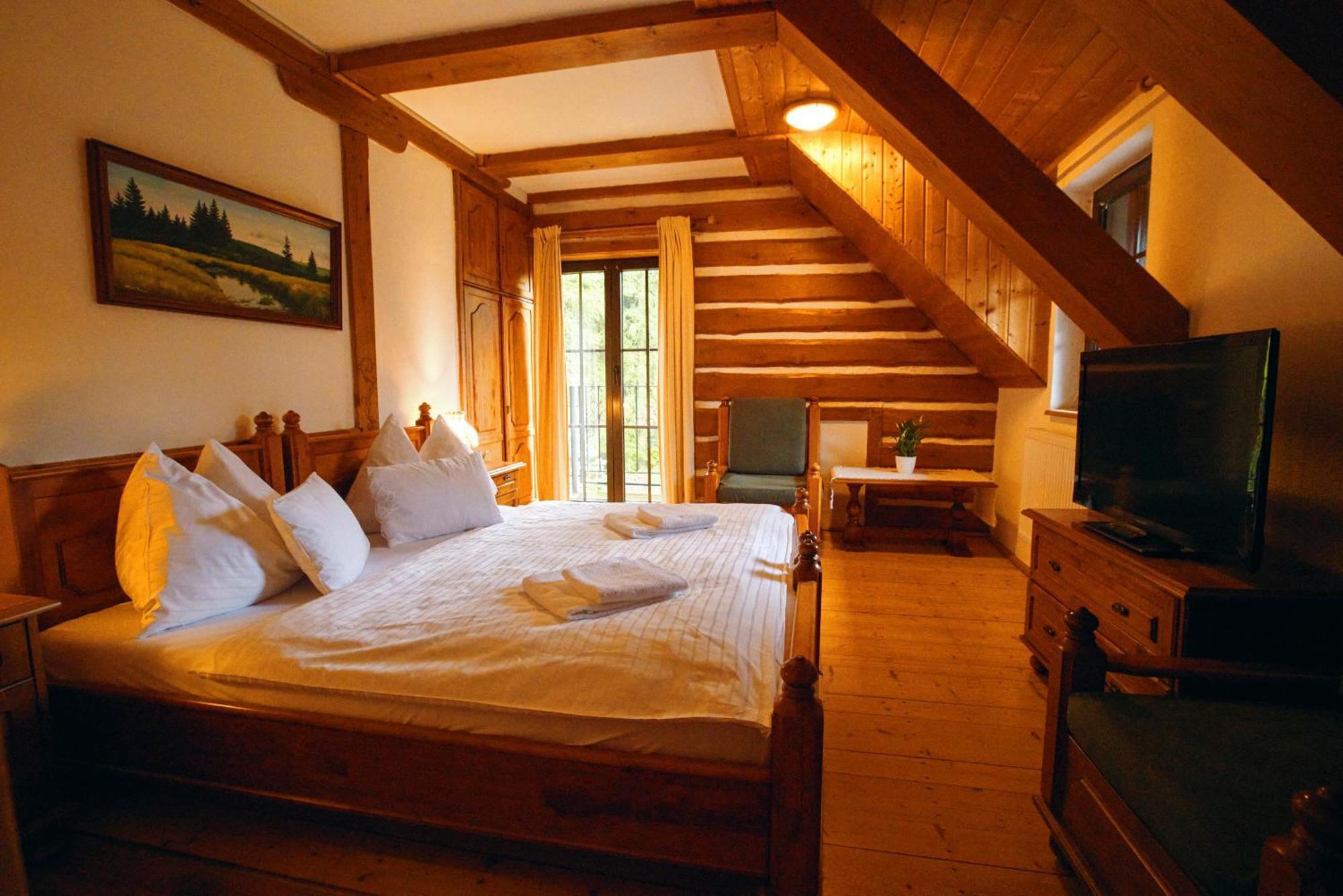 Hotel Na Vyhlidce Kořenov Esterno foto